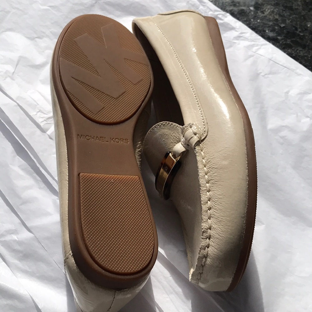 New Michael Kors Loafers - Picture 2 of 4